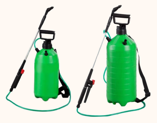 Shoulder pneumatic sprayer
