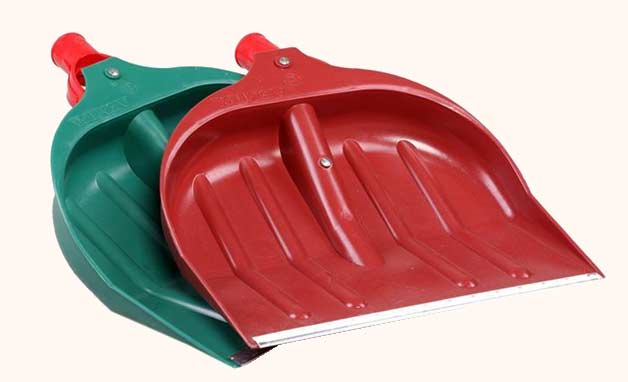 Large Snow Removal Plastic Spade without Spade Shaft (galvanized siding brim)